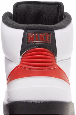 (Grade School) Air Jordan 2 Retro 'Chicago' 2022 DX2591-106 Sizing (Grade School) Air Jordan 2 Retro 'Chicago' 2022 DX2591-106