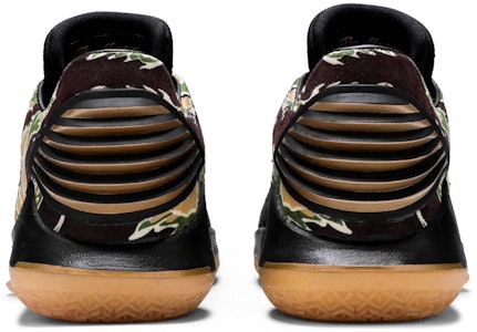 (Akas Sekolah) Air Jordan 32 Low 'Camo' AA1257-021 Details for (Akas Sekolah) Air Jordan 32 Low 'Camo' AA1257-021