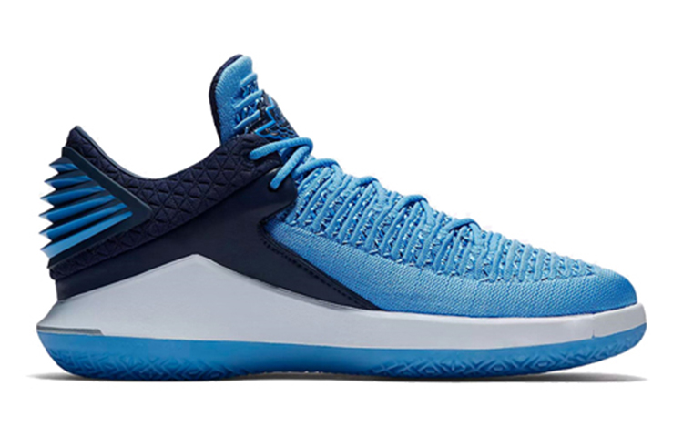 Order (Kanak-Kanak) Air Jordan 32 Low 'Menang Seperti 82' AA1257-401