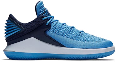 (초등학생) 에어 조던 32 로우 '82승처럼' AA1257-401 Order (초등학생) 에어 조던 32 로우 '82승처럼' AA1257-401