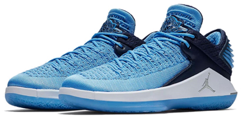 (Grade School) Air Jordan 32 Low 'Win Like 82' AA1257-401 Lookbook (Grade School) Air Jordan 32 Low 'Win Like 82' AA1257-401