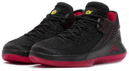 (SD) Air Jordan 32 Low BG 'Last Shot' Anak-Anak AA1257-003 Lookbook (SD) Air Jordan 32 Low BG 'Last Shot' Anak-Anak AA1257-003