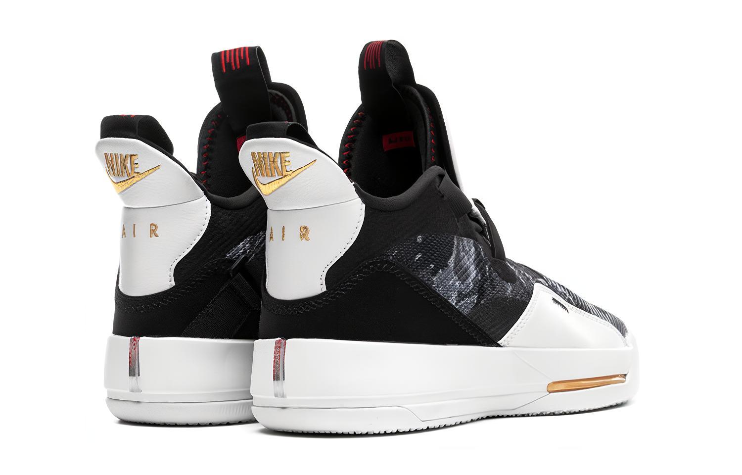 Lookbook (초등학생) 에어 조던 33 '타이거 카모' AQ9244-016