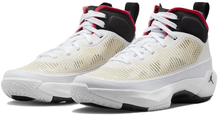 (大童款) Air Jordan 37 'Siren Red' 篮球鞋 DD7421-100 Lookbook (大童款) Air Jordan 37 'Siren Red' 篮球鞋 DD7421-100