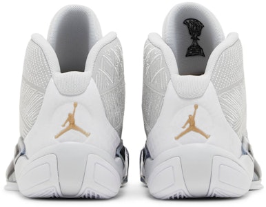 (Apuntes Escolares) Air Jordan 38 'FIBA' FN8277-100 Details for (Apuntes Escolares) Air Jordan 38 'FIBA' FN8277-100