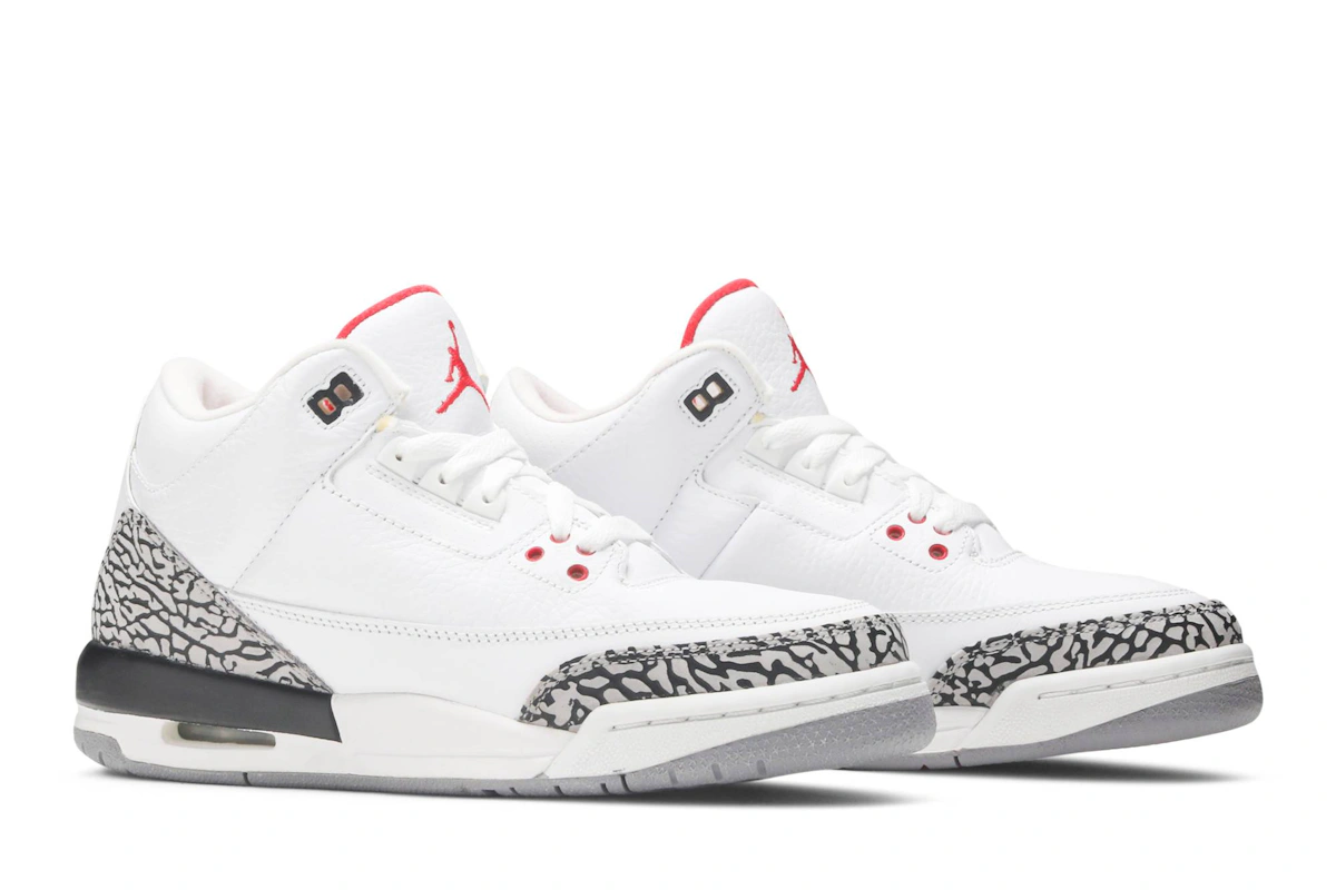 (Grade School) Air Jordan 3 Retro 2011 'White Cement' 398614-105
