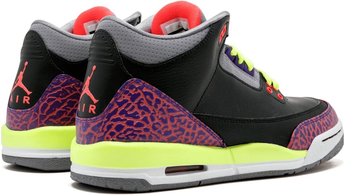(Anak-anak) Air Jordan 3 Retro 'Hitam Atomic Merah' 441140-039 Lookbook (Anak-anak) Air Jordan 3 Retro 'Hitam Atomic Merah' 441140-039