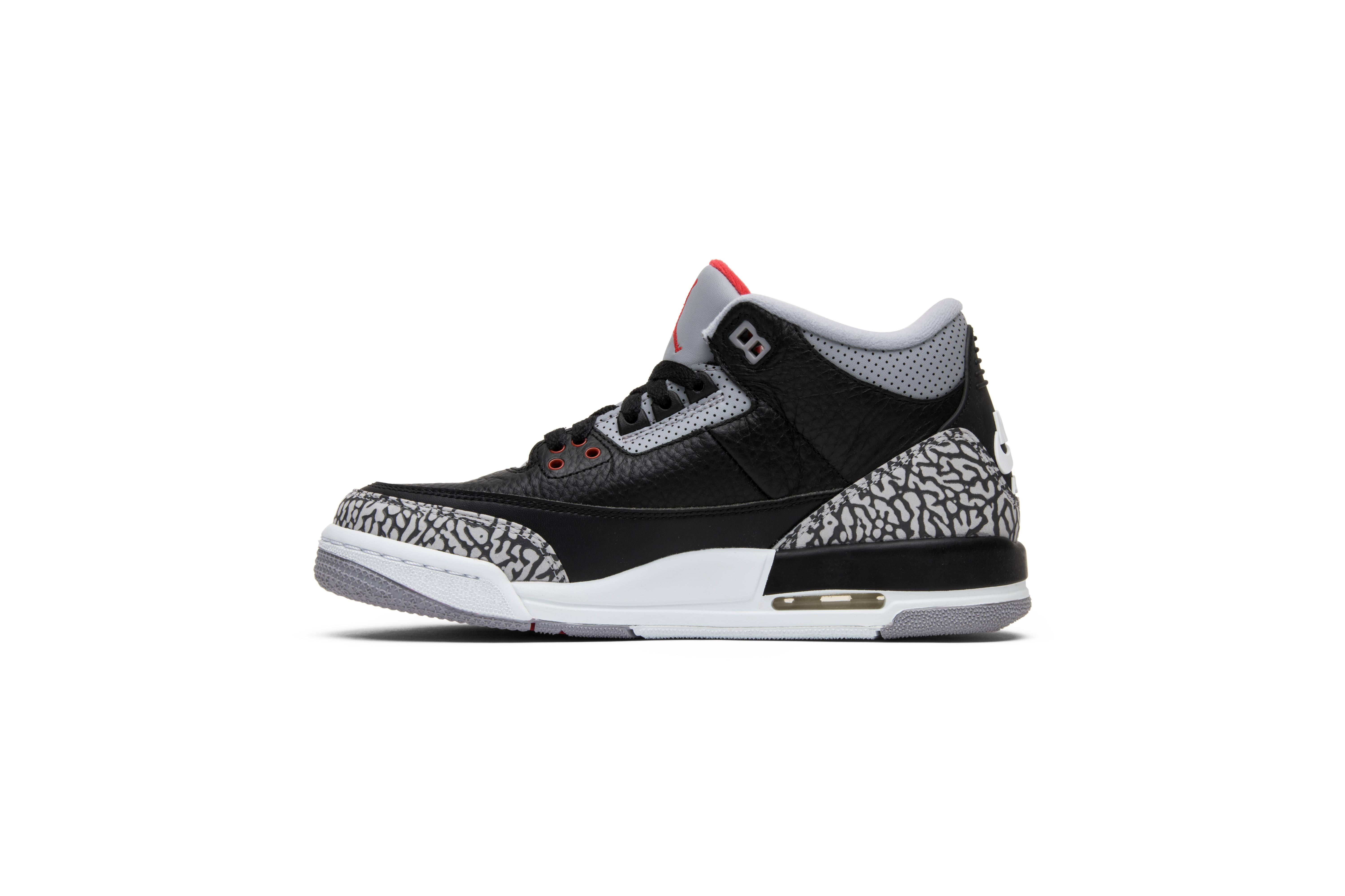 (Grade School) Air Jordan 3 Retro OG 'Black Cement' 2018 854261-001 - Image 3