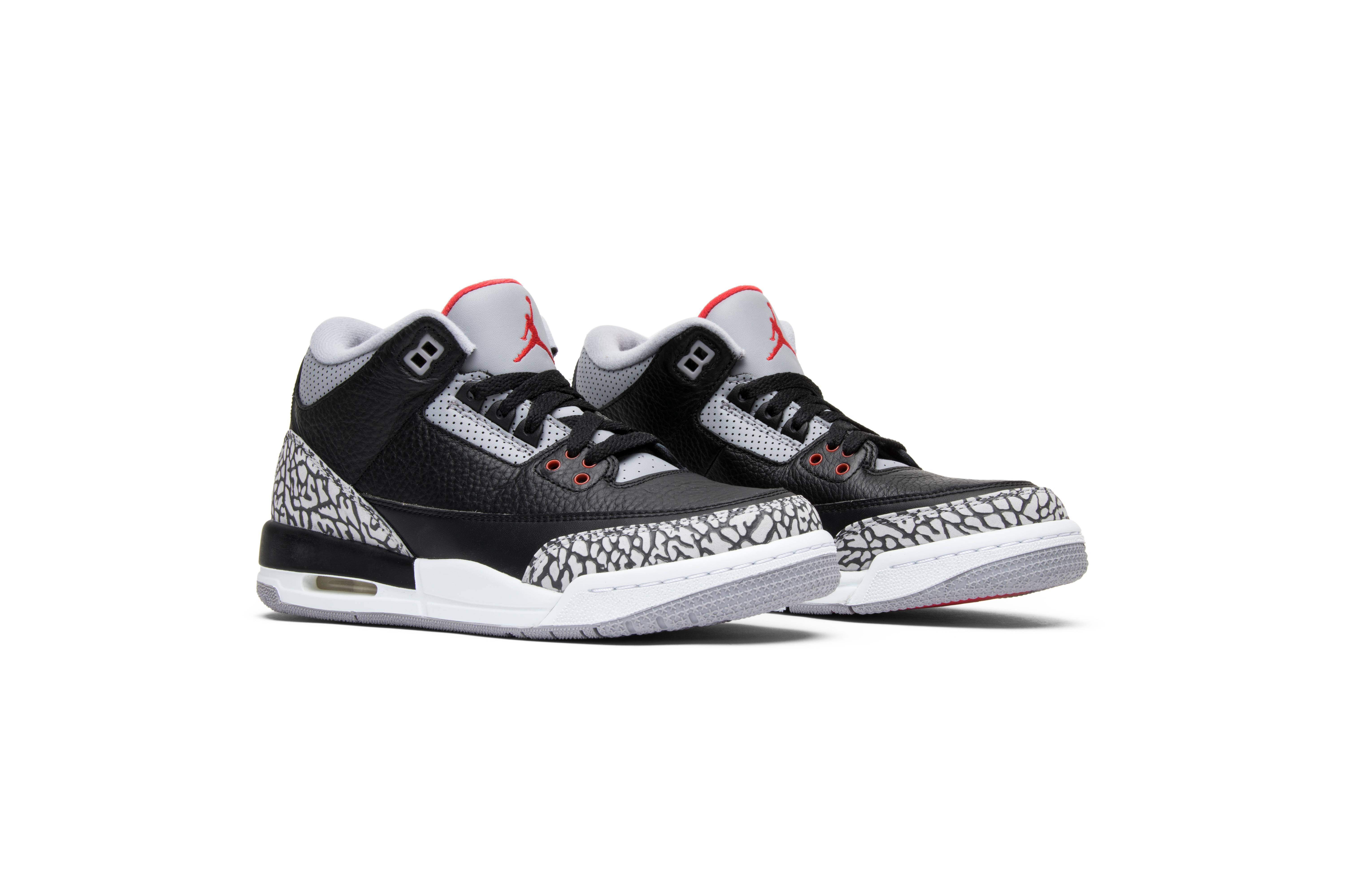 (Grade School) Air Jordan 3 Retro OG 'Black Cement' 2018 854261-001 - Image 8
