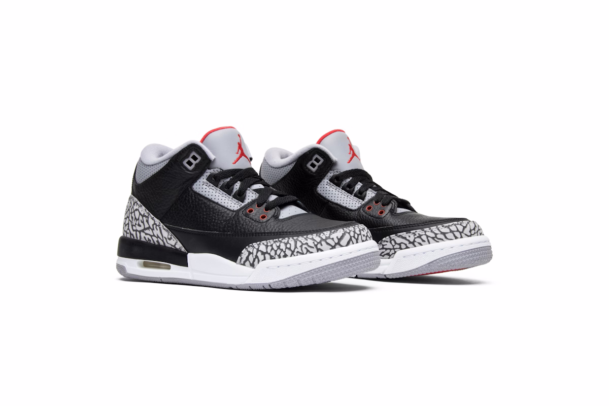 (Grade School) Air Jordan 3 Retro OG 'Black Cement' 2018 854261-001