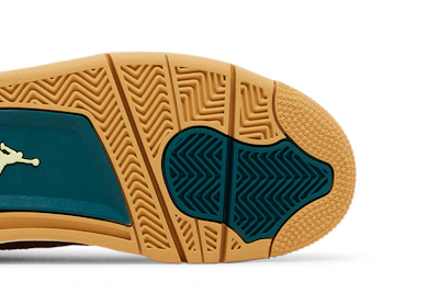 (Grade School) Air Jordan 4 'Cacao Wow' FB2214-200