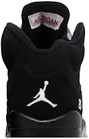 (大童) Air Jordan 5 復刻版 2011 '黑色金屬銀' 440888-010 Sizing (大童) Air Jordan 5 復刻版 2011 '黑色金屬銀' 440888-010