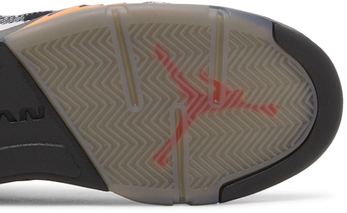 儿童款 Air Jordan 5 复刻 '格子' FD4814-008 Sizing 儿童款 Air Jordan 5 复刻 '格子' FD4814-008