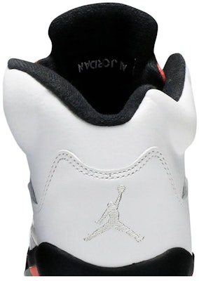 (Grade School) Air Jordan 5 Retro 'Sunblush' 440892-115 Sizing (Grade School) Air Jordan 5 Retro 'Sunblush' 440892-115