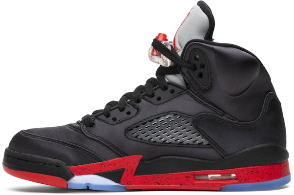 (Grade School) Air Jordan 5 Retro Satin Bred 440888-006 Lookbook (Grade School) Air Jordan 5 Retro Satin Bred 440888-006