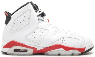 (Grade School) Air Jordan 6 Retro 'Bulls' 384665-102
