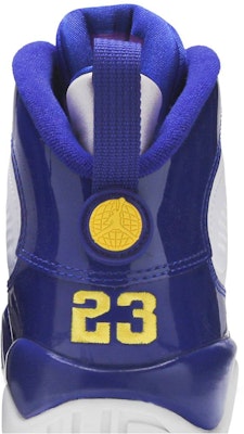(Grade School) Air Jordan 9 Retro BG 'Kobe' 302359-121 Sizing (Grade School) Air Jordan 9 Retro BG 'Kobe' 302359-121