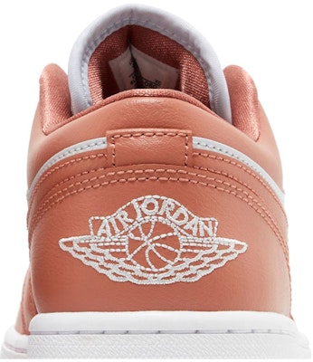 (W) (Akademi) Air Jordan 1 Rendah 'Sky Orange' DC0774-080 Sizing (W) (Akademi) Air Jordan 1 Rendah 'Sky Orange' DC0774-080