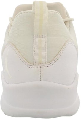 (Grade School) Air Jordan Deca Fly 'Triple White' 844371-100 Lookbook (Grade School) Air Jordan Deca Fly 'Triple White' 844371-100