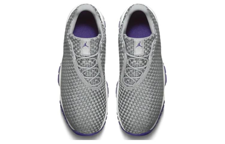 Shop (Ado) Air Jordan Future Low GG ''Gris Loup Violet'' 724814-039