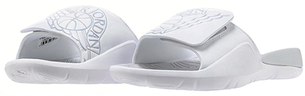(Grade School) Air Jordan Hydro 7 Slide 'Pure Platinum' AA2516-100 Lookbook (Grade School) Air Jordan Hydro 7 Slide 'Pure Platinum' AA2516-100