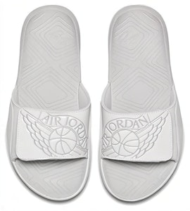 (Secundaria) Sandalias Air Jordan Hydro 7 'Pure Platinum'. AA2516-100 Shop (Secundaria) Sandalias Air Jordan Hydro 7 'Pure Platinum'. AA2516-100