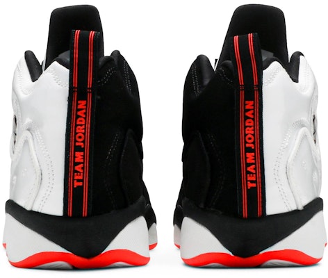 (Kanak-Kanak) Air Jordan Jumpman Team 2 'Putih Hitam' 820273-106 Details for (Kanak-Kanak) Air Jordan Jumpman Team 2 'Putih Hitam' 820273-106