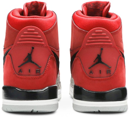 (Grade School) Air Jordan Legacy 312 'Toro' AT4040-601 Details for (Grade School) Air Jordan Legacy 312 'Toro' AT4040-601