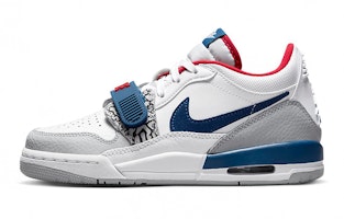 (Grade School) Air Jordan Legacy 312 Low 'White French Blue' CD9054-104 (Grade School) Air Jordan Legacy 312 Low 'White French Blue' CD9054-104