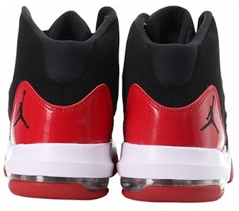 (Akademi) Air Jordan Max Aura 'Hitam Gym Merah' AQ9214-006 Shop (Akademi) Air Jordan Max Aura 'Hitam Gym Merah' AQ9214-006