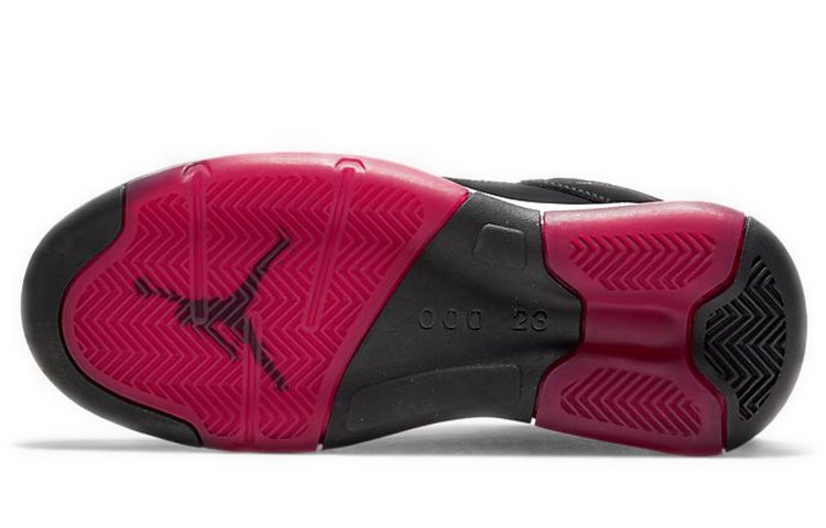 Details for (小学生) 乔丹Maxin 200 '黑红' 运动鞋 CD6123-006