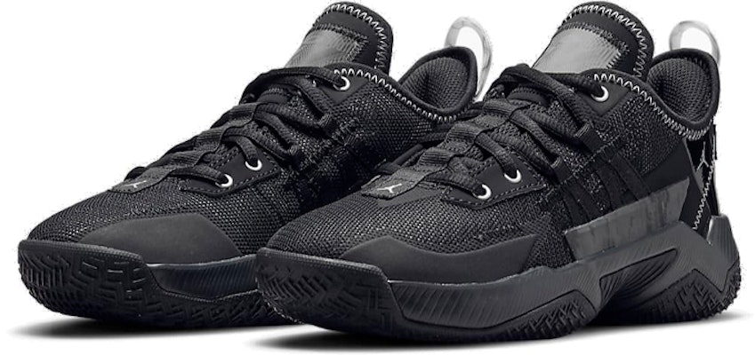 (Akademik) Air Jordan One Take 2 'Hitam Perak Metalik' CZ0840-001 Lookbook (Akademik) Air Jordan One Take 2 'Hitam Perak Metalik' CZ0840-001