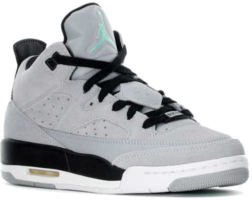 (Grade School) Air Jordan Son Of Mars Low BG 'Wolf Grey' 580604-027 Lookbook (Grade School) Air Jordan Son Of Mars Low BG 'Wolf Grey' 580604-027