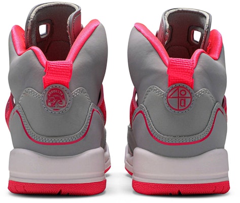 Wolf grey 2025 racer pink