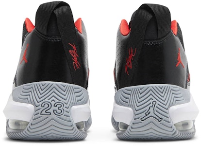 (Sekolah Rendah) Air Jordan Stay Loyal 'Bred' DC7230-001 Details for (Sekolah Rendah) Air Jordan Stay Loyal 'Bred' DC7230-001