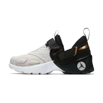 (GS) Jordan Trunner LX BG 'Black Light Bone'