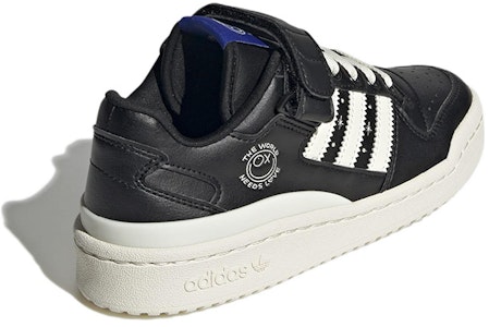 (小学) André Saraiva x 阿迪达斯 Forum Low 大童款 '世界需要爱' GZ1761 Shop (小学) André Saraiva x 阿迪达斯 Forum Low 大童款 '世界需要爱' GZ1761