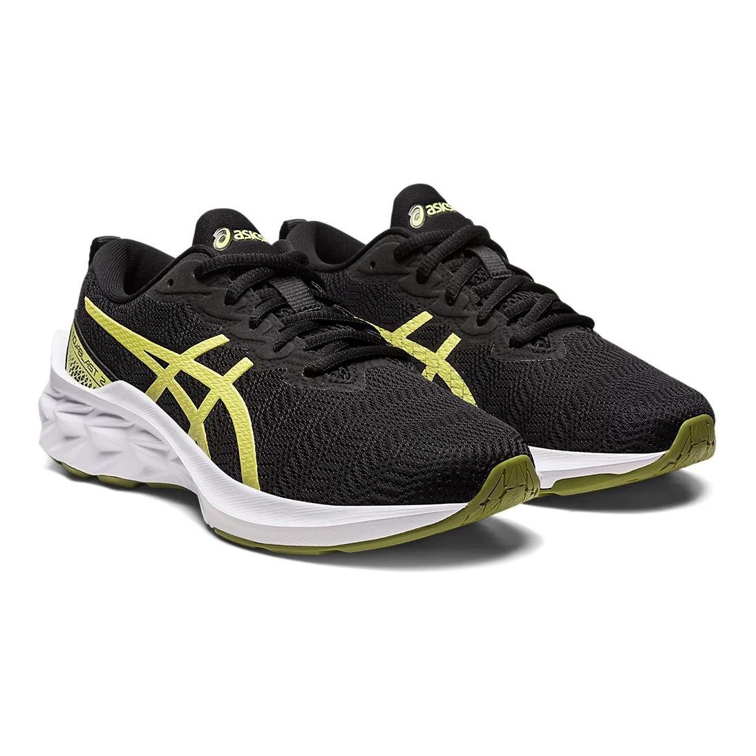 Lookbook (Grade School) ASICS Novablast 2 ''Nero Glow Giallo'' 1014A235-006