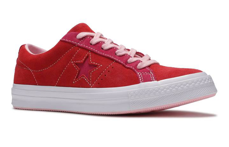 Lookbook (Kids) Converse One Star Ox ''Enamel Red'' 261791C