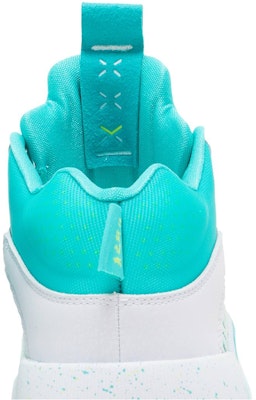 (Grade School) Guo Ailun x Air Jordan 35 'Jade' DJ3009-100 Sizing (Grade School) Guo Ailun x Air Jordan 35 'Jade' DJ3009-100