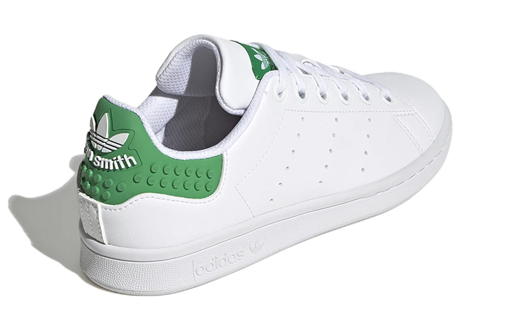 Shop GS レゴ×アディダス スタンスミスJ (白/緑) GV8972