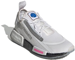 (小學)NASA x adidas NMD_R1 Spectoo J '灰色核心黑' FY9044 Lookbook (小學)NASA x adidas NMD_R1 Spectoo J '灰色核心黑' FY9044