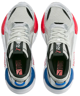 (Anak-Anak) NASA x Puma RS-X 'Agen Luar Angkasa' 372954-01 Lookbook (Anak-Anak) NASA x Puma RS-X 'Agen Luar Angkasa' 372954-01
