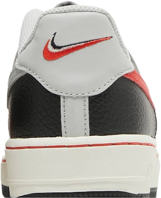 (NBA) 耐克 Air Force 1 '07 LV8 EMB '75周年 - 开拓者 (大童款) DJ9993-001 Sizing (NBA) 耐克 Air Force 1 '07 LV8 EMB '75周年 - 开拓者 (大童款) DJ9993-001