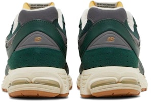 孩童款 New Balance 2002R 小童 '夜視綠' PC2002VI Lookbook 孩童款 New Balance 2002R 小童 '夜視綠' PC2002VI