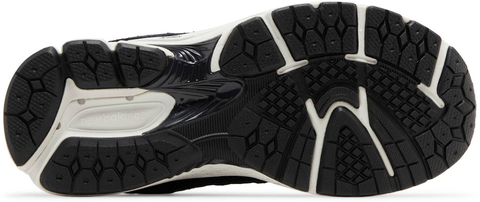 (Grade School) New Balance 2002R Wide 'Black Phantom' GC2002BK-W Shop (Grade School) New Balance 2002R Wide 'Black Phantom' GC2002BK-W