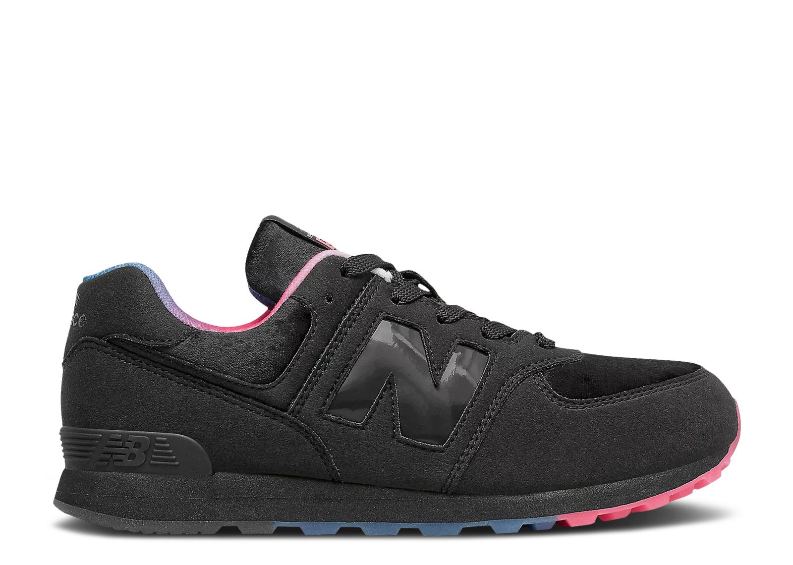 Buy (New Balance Enfant) New Balance 574 Large ''Noir'' GC574WKB-W