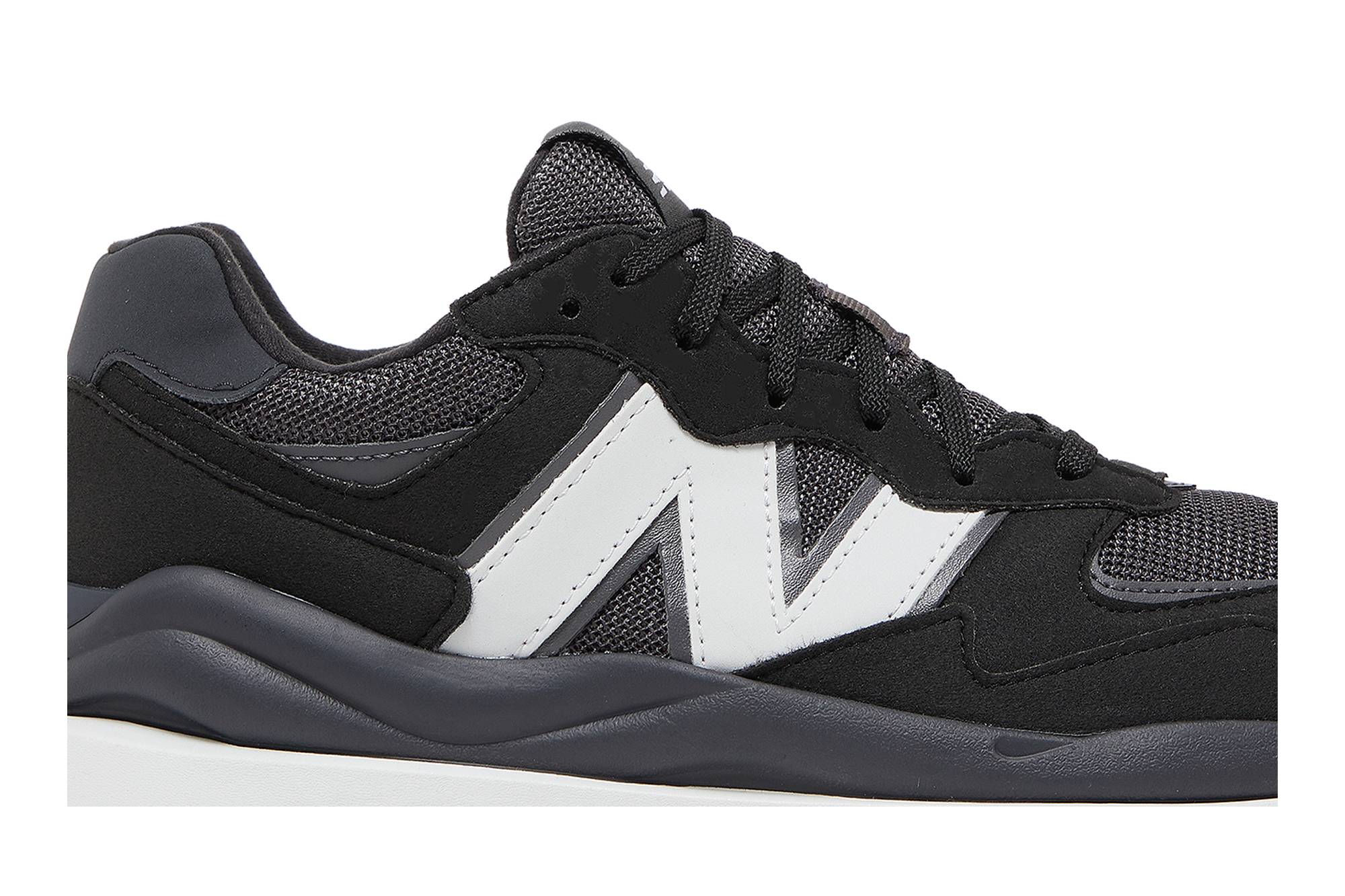 Order (New Balance Infantil) New Balance 57/40 'Negro Blanco' GC5740BA