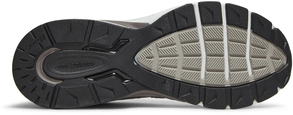 (Grade School) New Balance 990 v5 Grey GC990GL5 Shop (Grade School) New Balance 990 v5 Grey GC990GL5