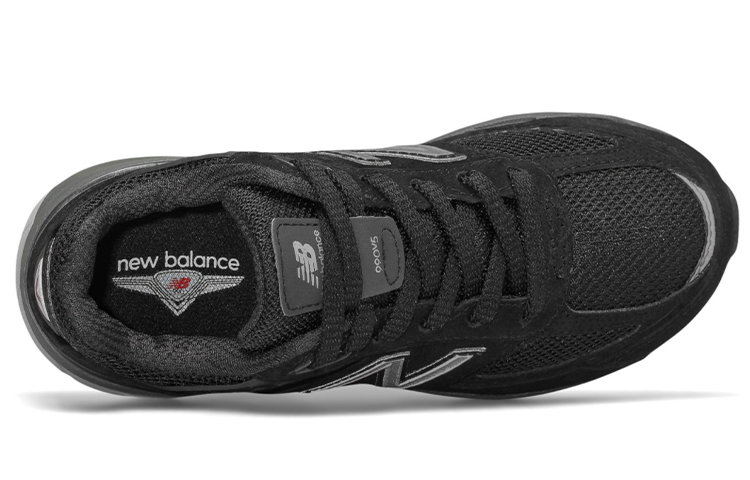 Lookbook (New Balance Kanak-kanak) New Balance 990v5 'Hitam' GC990BK5